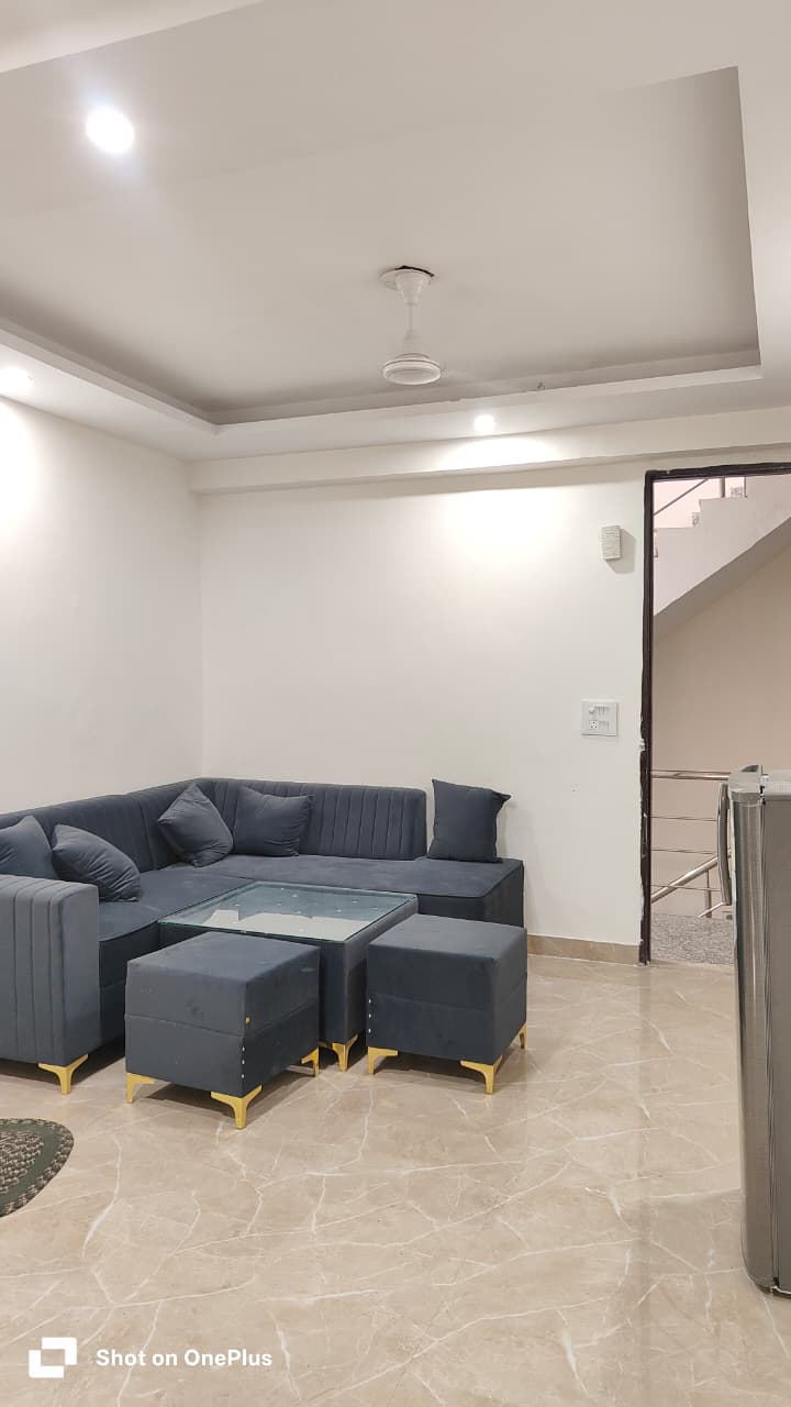 1 BHK Builder Floor For Rent in Neb Sarai