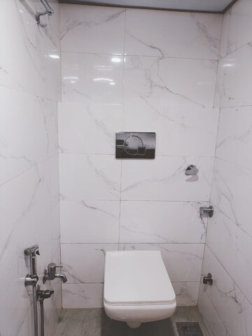 Bathroom in 2 BHK Apartment at Shri Swami Samarth CHS Andheri, Andheri West – for Sale