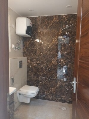 Bathroom in 3 BHK Builder Floor at Sector 23 – for Rent