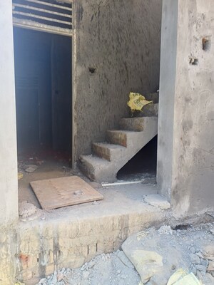 Furnished Amenities in 3 BHK Independent House at Palla – for Sale