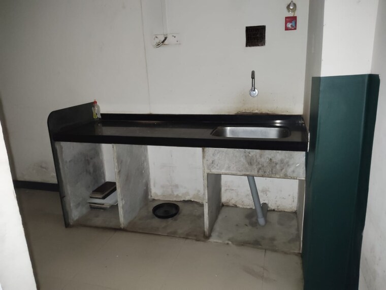 Kitchen, ace-business-centre Commercial Office Space 1550 Sq.Ft. In Panchsheel Nagar Thane 9267835
