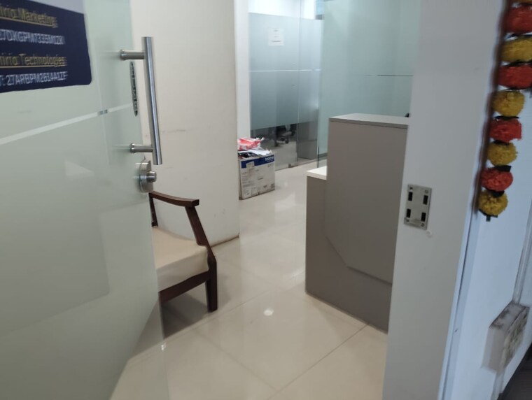 Team Area, ace-business-centre Commercial Office Space 1550 Sq.Ft. In Panchsheel Nagar Thane 9267835