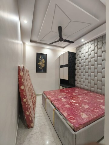 Bedroom in 3 BHK Builder Floor at Dwarka Mor – for Rent