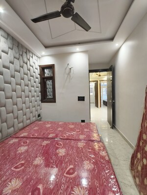 Bedroom in 3 BHK Builder Floor at Dwarka Mor – for Rent