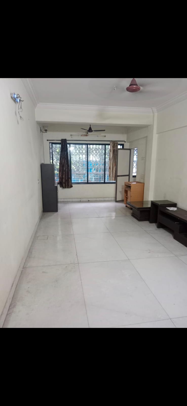 1 BHK + Extra Room Apartment For Rent in Thane East