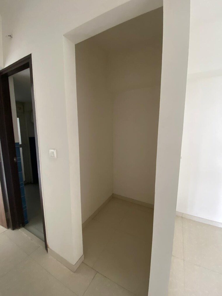 undefined, lodha-amara 2 Bedroom 950 Sq.Ft. Apartment In Kolshet Road Thane 9267873