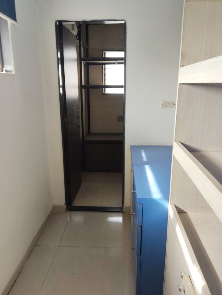 undefined, pinak-galaxy Commercial Office Space in IT/SEZ 1200 Sq.Ft. In Kapur Bawdi Thane 9267906