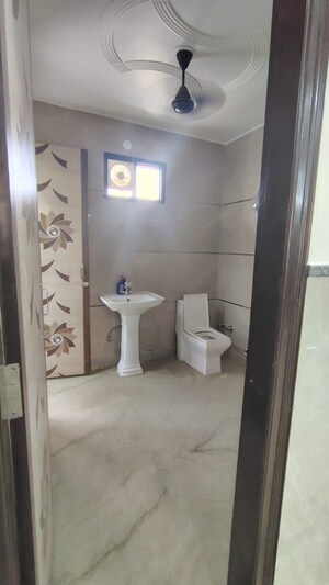Bathroom in 3 BHK Builder Floor at Dwarka Mor – for Rent