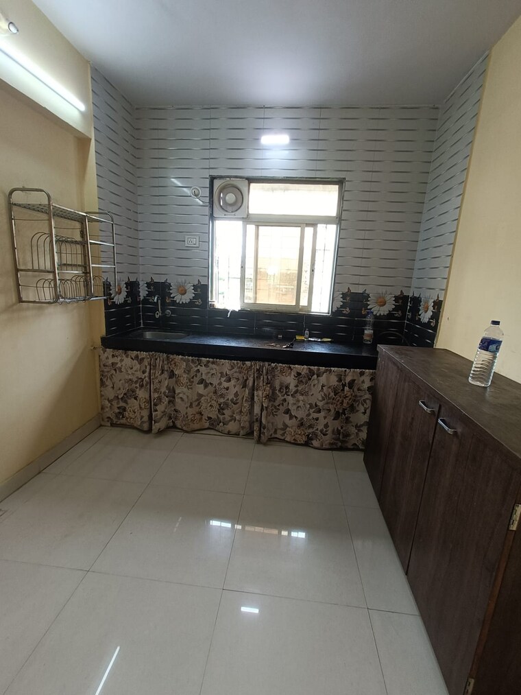 Kitchen, balkum pada 1 Bedroom 650 Sq.Ft. Apartment In Balkum Pada Thane 9267921