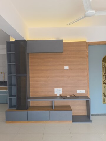 Furnished Amenities in 3 BHK Apartment at South Bopal – for Rent
