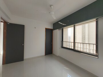 Room in 3 BHK Apartment at South Bopal – for Rent