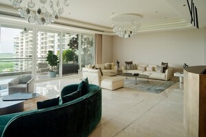 Kitchen in 6+ BHK Apartment at DLF The Camellias, Sector 42 – for Sale