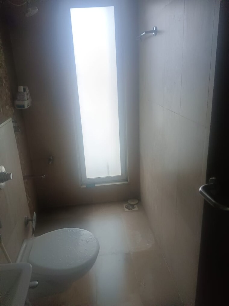 Bathroom, ashar-sapphire 2 Bedroom 649 Sq.Ft. Apartment In Kapur Bawdi Thane 9267954