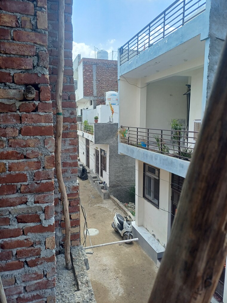 Exterior View, palla 3.5 Bedroom 70 Sq.Yd. Independent House In Palla Faridabad 9267973