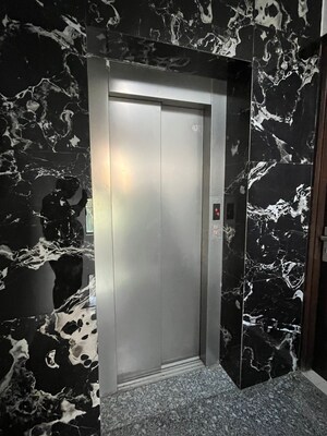 Bedroom in 3 BHK Builder Floor at Palam Vihar Residents Association, Palam Vihar – for Rent