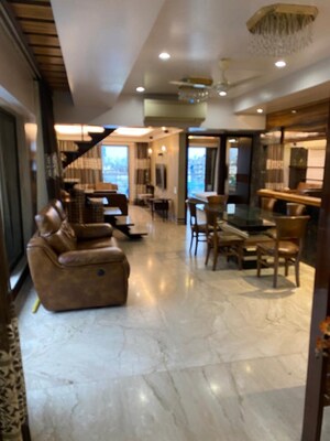 3 BHK Apartment For Rent in Bandra West