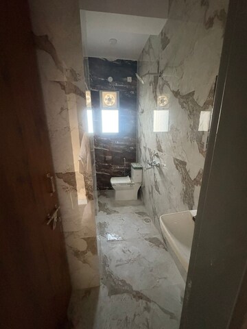 Bathroom in 2 BHK Builder Floor at Palam Vihar Residents Association, Palam Vihar – for Rent