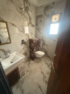 Living Room in 2 BHK Builder Floor at Palam Vihar Residents Association, Palam Vihar – for Rent