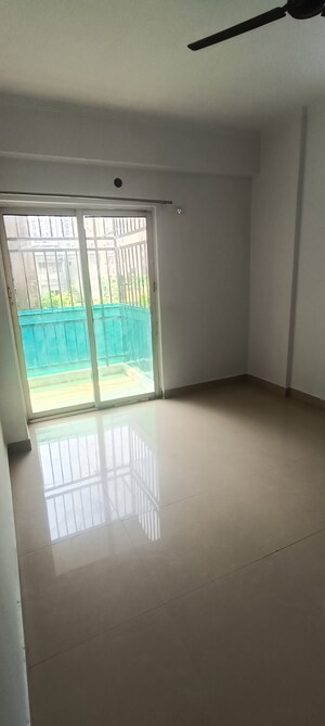 Room in 2 BHK Apartment at Aims Golf City, Sector 75 – for Rent