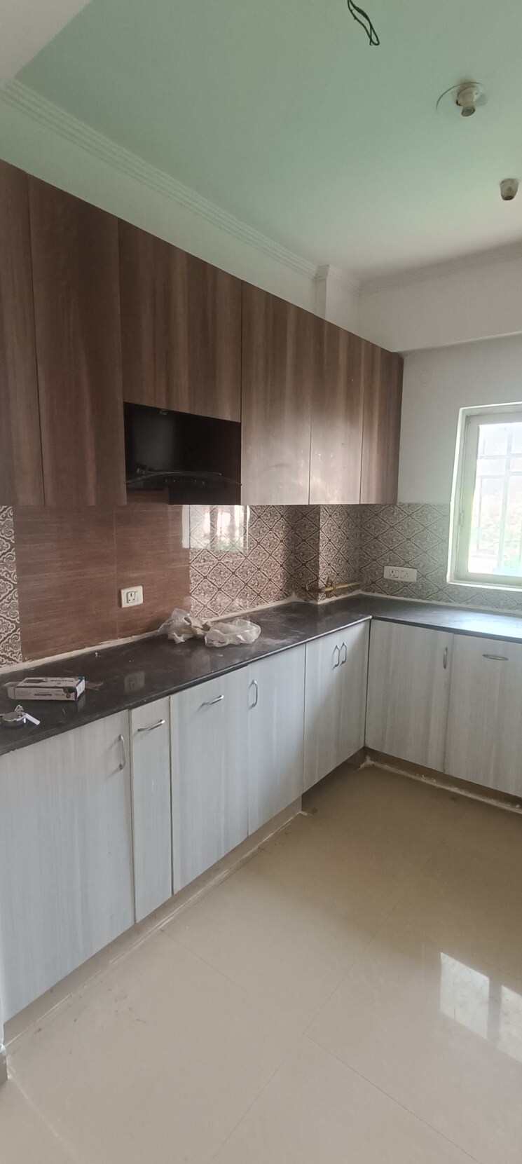 Kitchen, aims-golf-city 2 Bedroom 950 Sq.Ft. Apartment In Sector 75 Noida 9268060