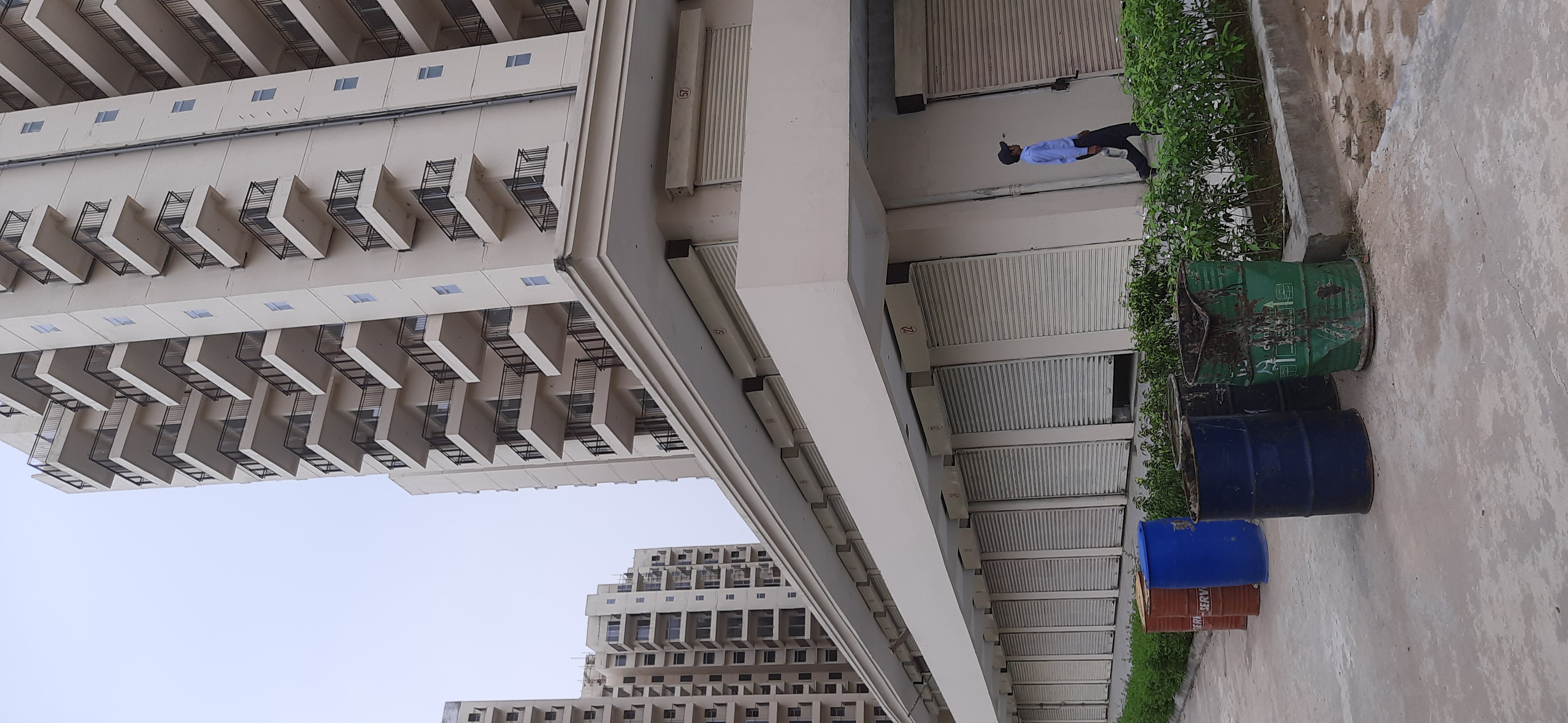 2 BHK Apartment For Sale in Pivotal Paradise