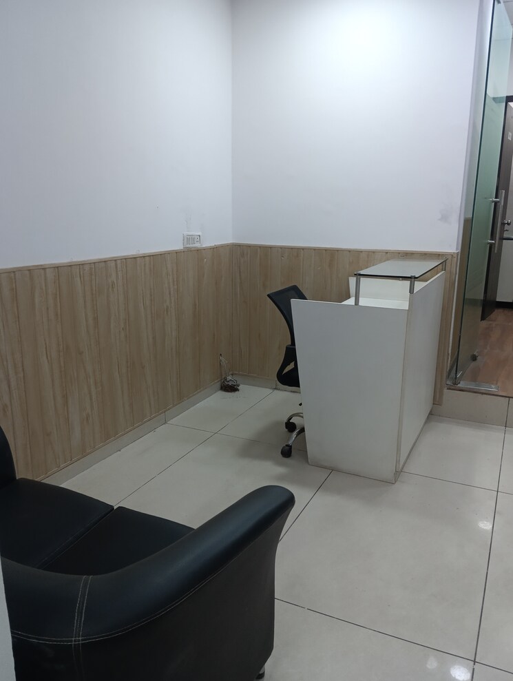 Team Area, sector 3 Commercial Office Space 1000 Sq.Ft. In Sector 3 Noida 9268126