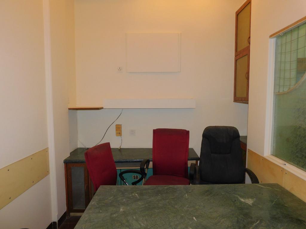 Office Space For Rent in Tulsiani Chambers