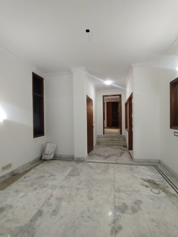 Room in 3 BHK Builder Floor at Malviya Nagar – for Sale