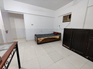 Room in  Pg at Kandivali East – for Rent