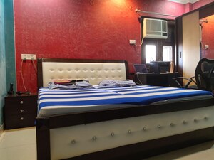 Bedroom in 3 BHK Builder Floor at Kailash Colony – for Sale