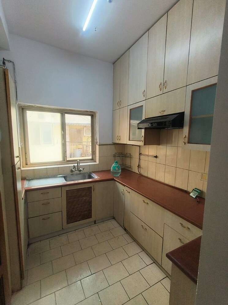 Kitchen, hauz khas 3 Bedroom 1500 Sq.Ft. Apartment In Hauz Khas Delhi 9268182