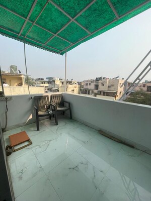 Balcony in 1.5 BHK Apartment at Gtb Enclave – for Rent