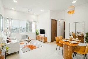 Team Area in 2 BHK Apartment at Mulund West – for Sale