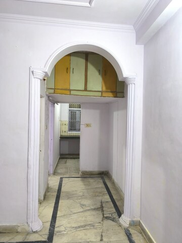 Building Lobby in 1 BHK Builder Floor at Dilshad Colony – for Sale