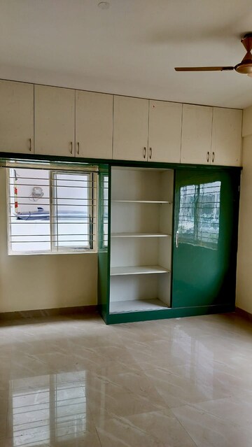 Room in 3 BHK Villa at Puppalaguda – for Rent