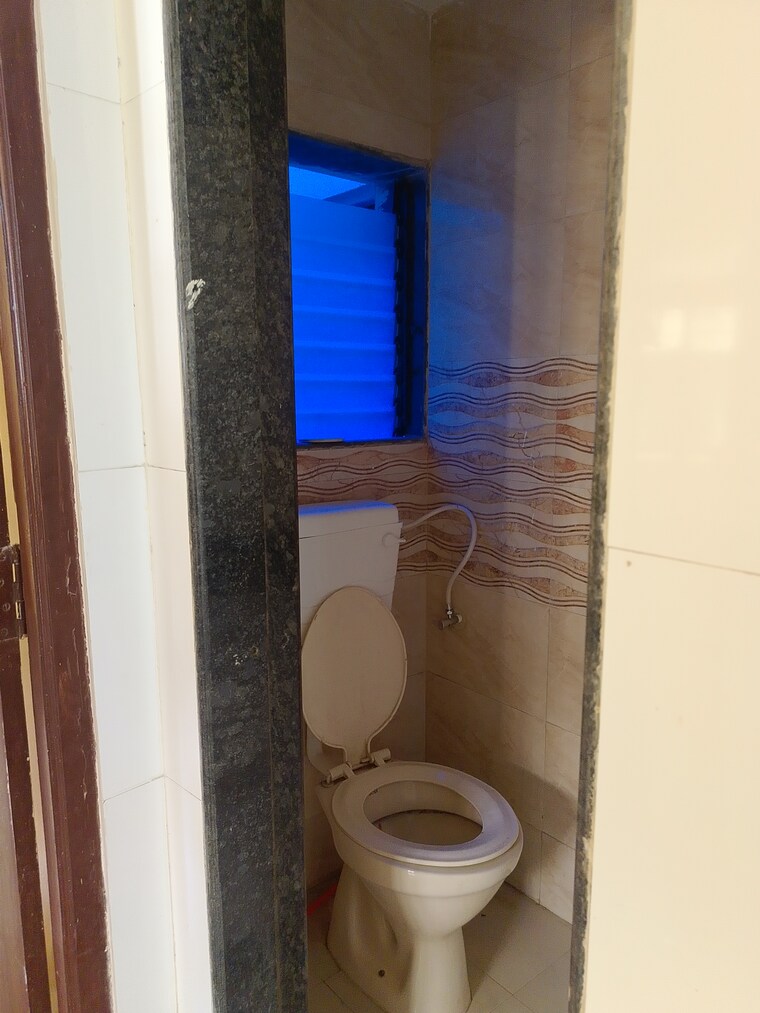 Bathroom, navkar-building 1 Bedroom 585 Sq.Ft. Apartment In Nalasopara West Palghar 9268368