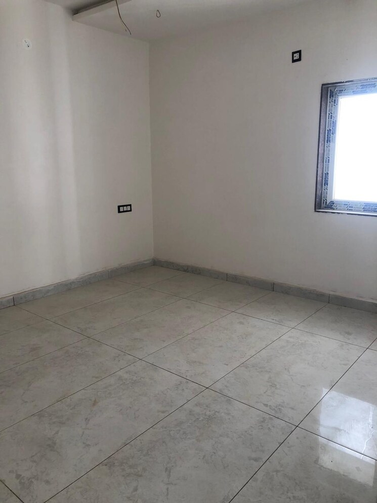 Room, film nagar 3 Bedroom 1967 Sq.Ft. Apartment In Film Nagar Hyderabad 9268381
