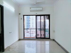 Room in 1 BHK Apartment at K Raheja Raheja Residency, Malad East – for Rent