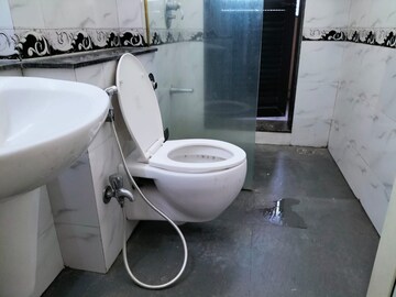 Bathroom in 1 BHK Apartment at K Raheja Raheja Residency, Malad East – for Rent