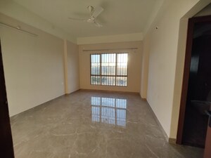 Room in 4 BHK Apartment at Uttorayon Township – for Rent