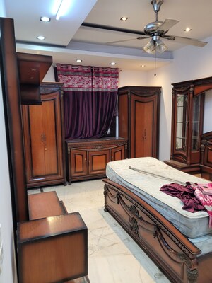 3 BHK Apartment For Rent in Rohini Sector 9