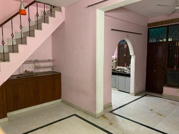 Building Lobby in 3 BHK Independent House at Palam Vihar – for Rent