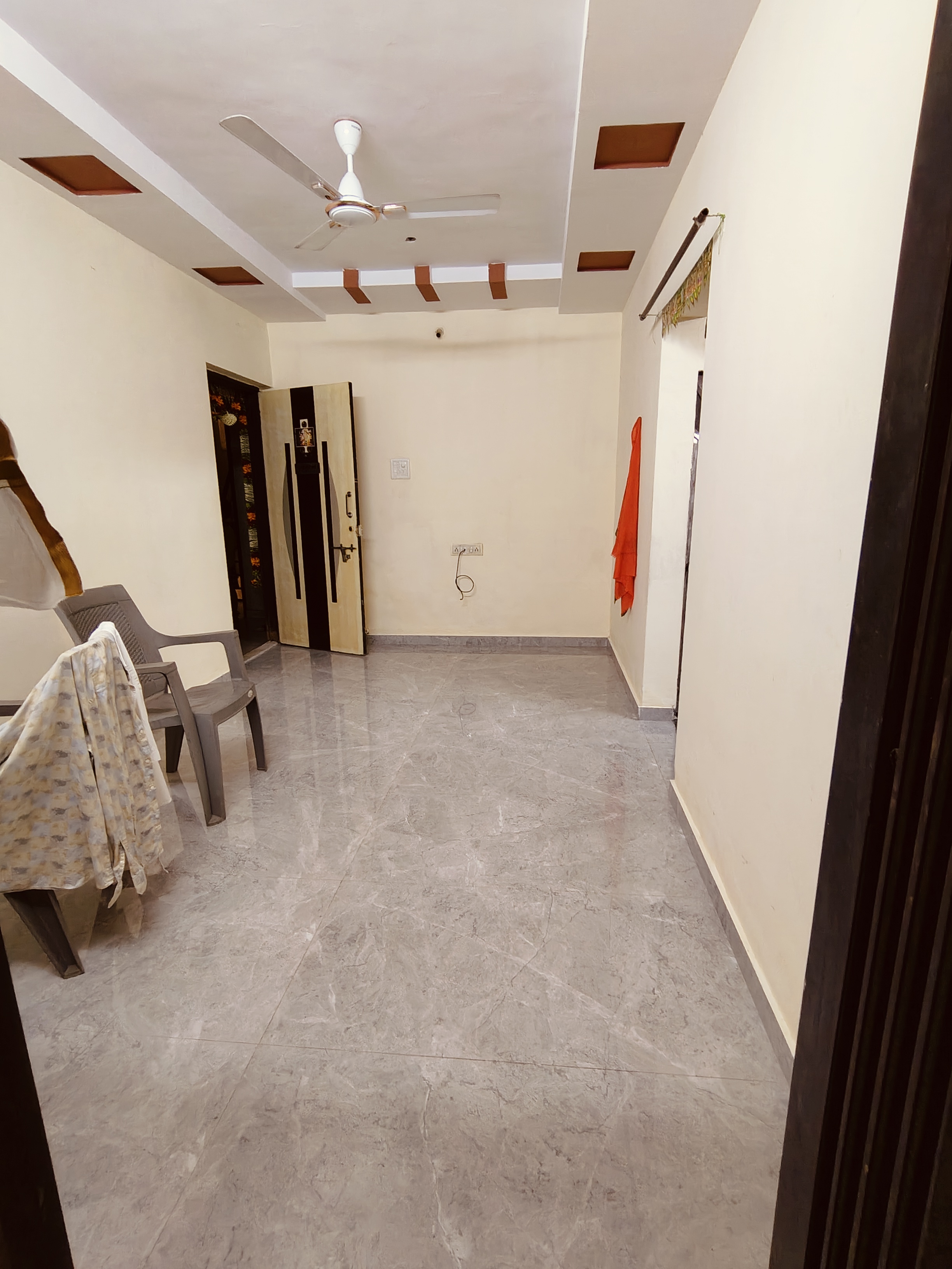 1 BHK + Extra Room 625 Sq.Ft. Apartment in Dharti Orange Heights
