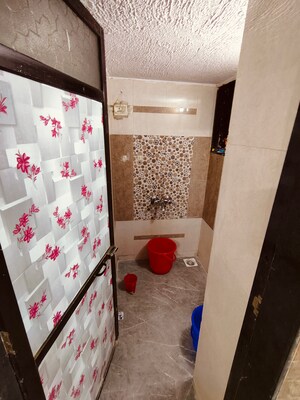 Team Area in 1 BHK Apartment at Dharti Orange Heights, Morya Nagar – for Rent