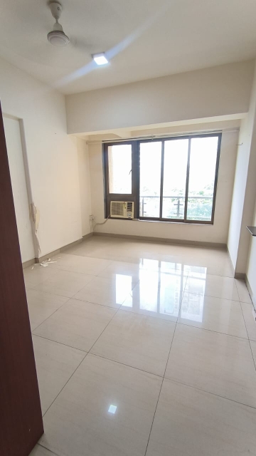 3 BHK + Servant Room Apartment For Rent in Lodha Venezia