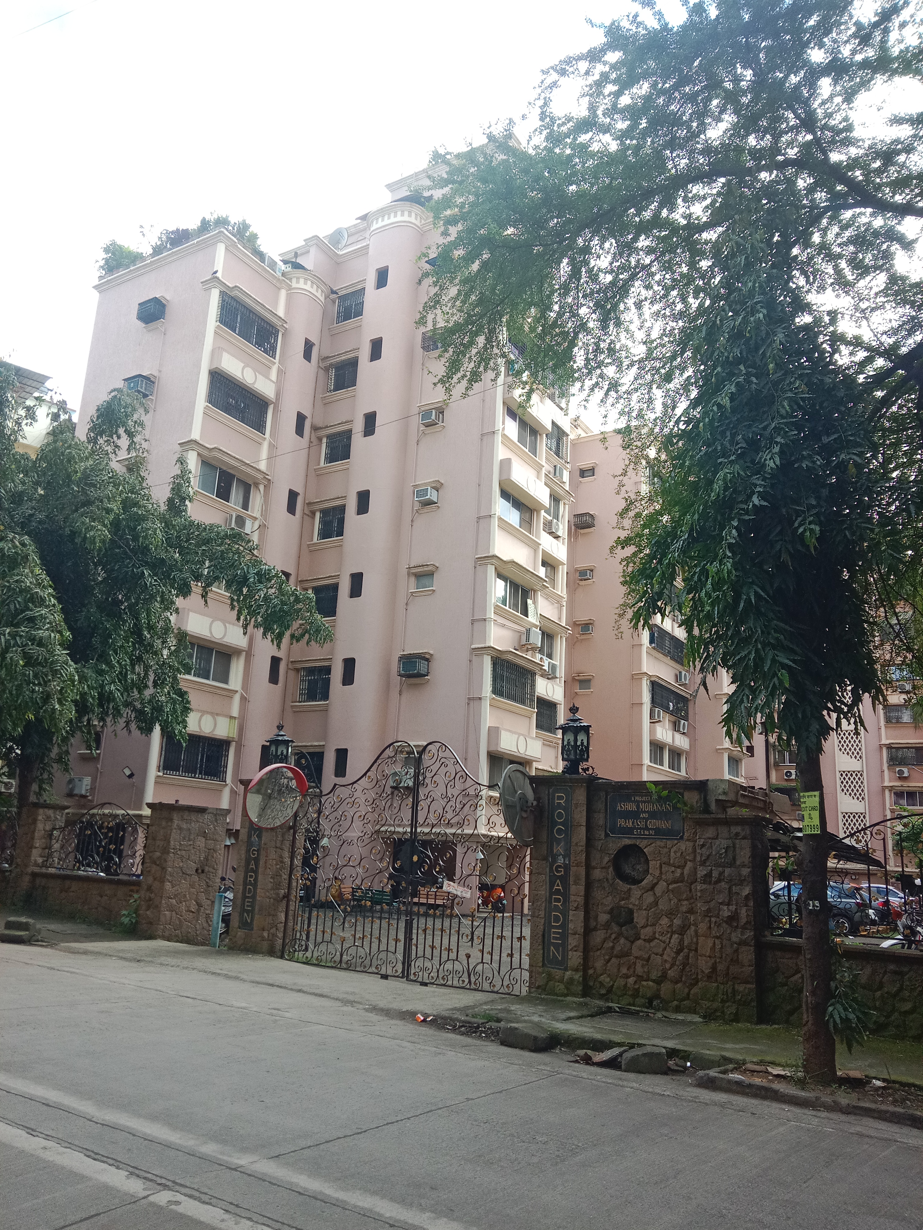 2 BHK Apartment For Rent in Ekta Rock Garden