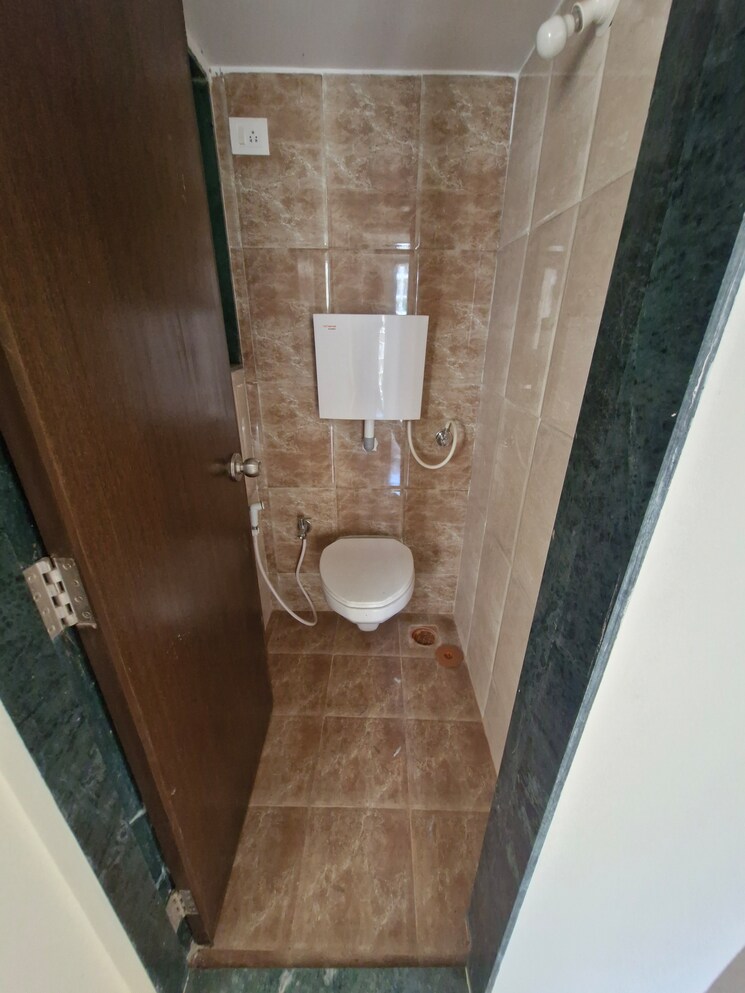 Bathroom, ekta-parksville-phase-2 1 Bedroom 444 Sq.Ft. Apartment In Virar West Palghar 9268445