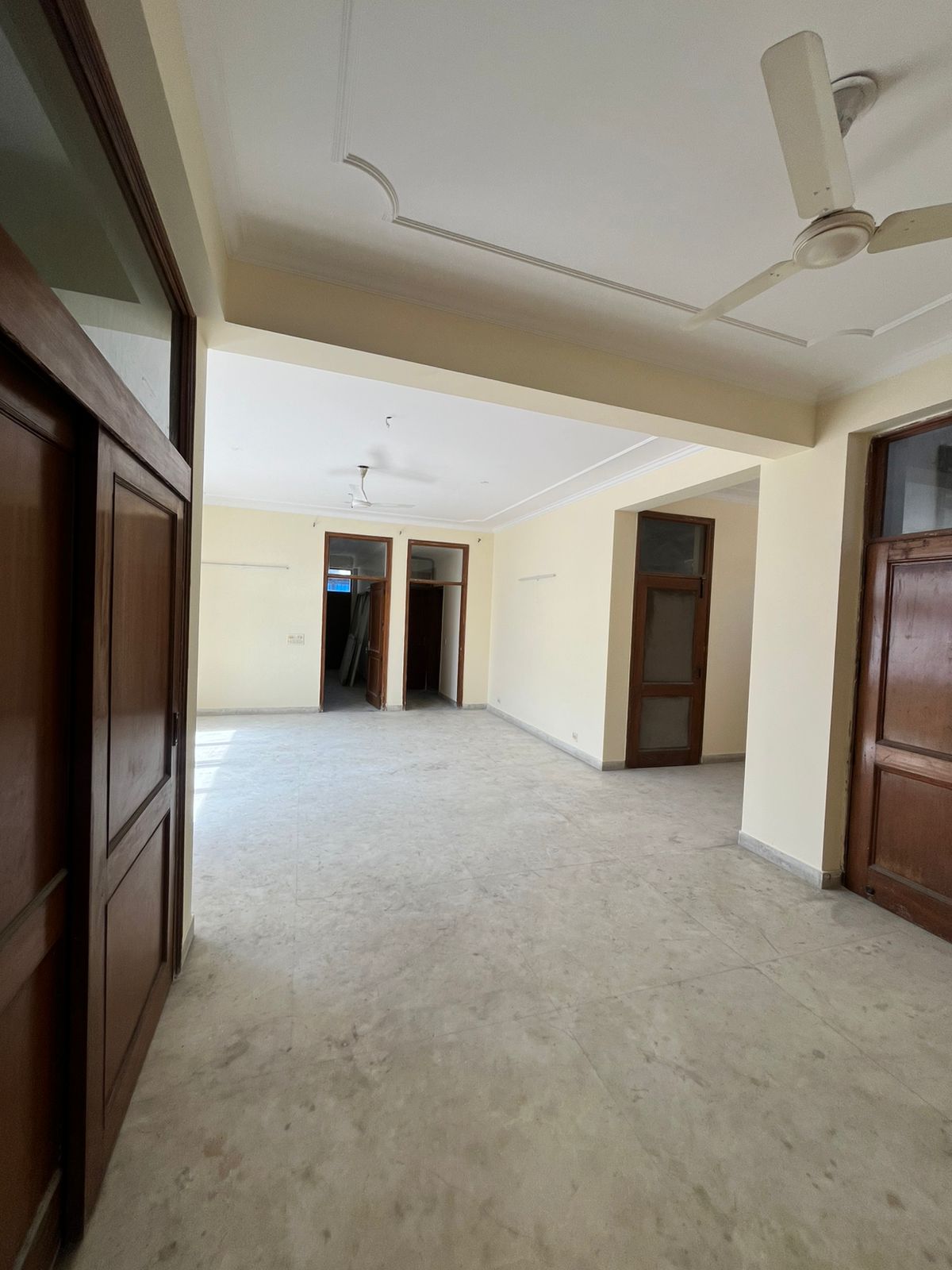 4 BHK + Pooja Room Villa For Rent in Sector 27