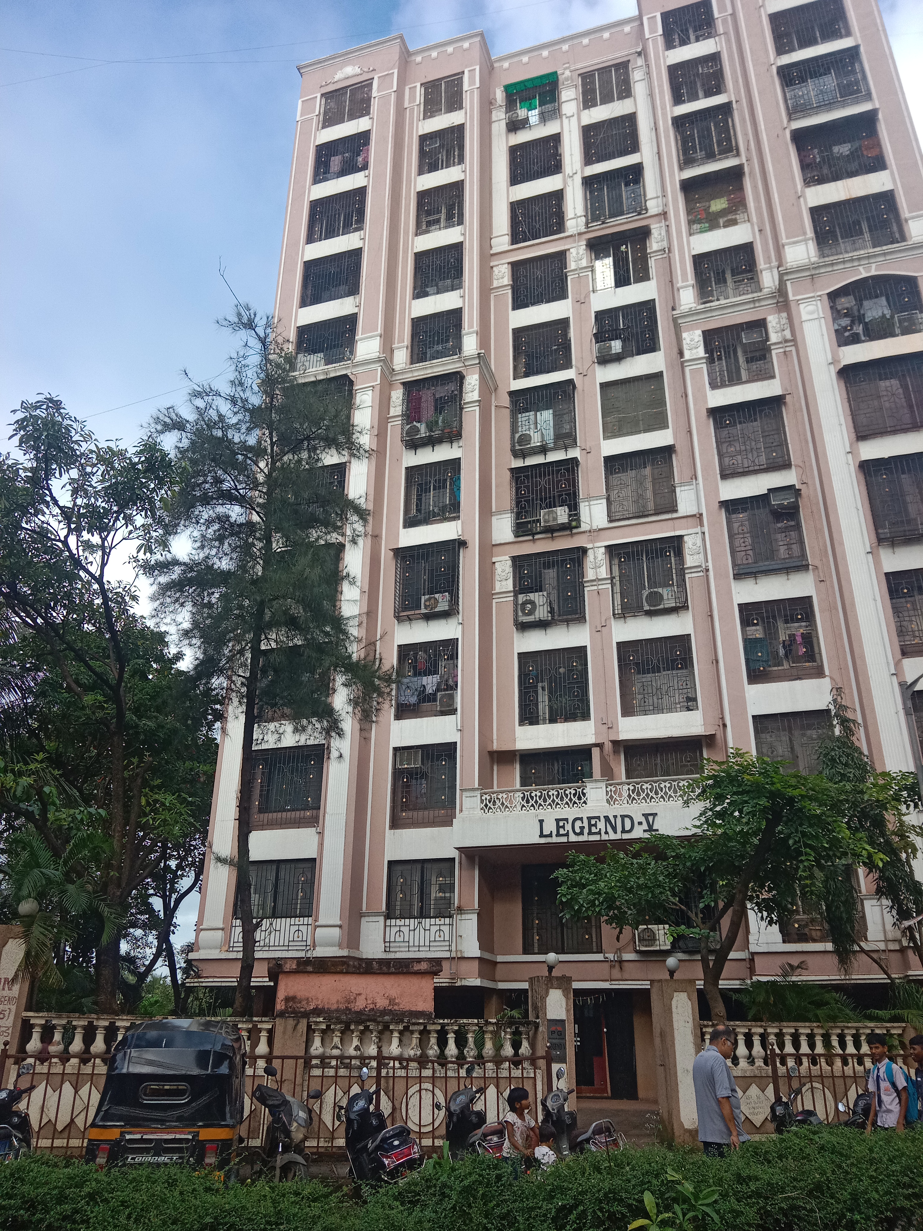 2 BHK Apartment For Rent in Ravi Legend 1 CHS