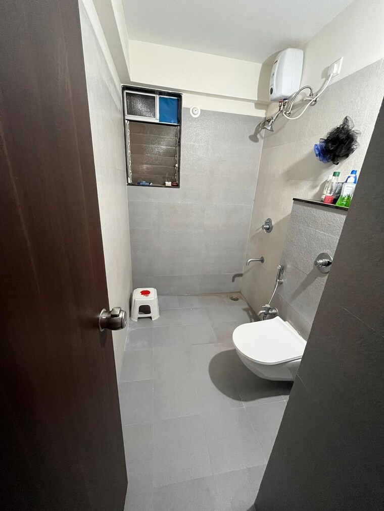 Bathroom, gini-belvista-phase-1 2.5 Bedroom 1100 Sq.Ft. Apartment In Dhanori Pune 9267832